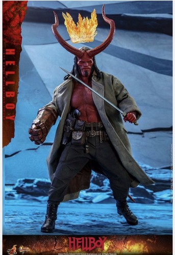 Hot toys hellboy - toys,