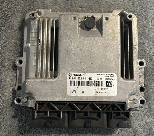 Calculateur moteur dacia - calculateur,