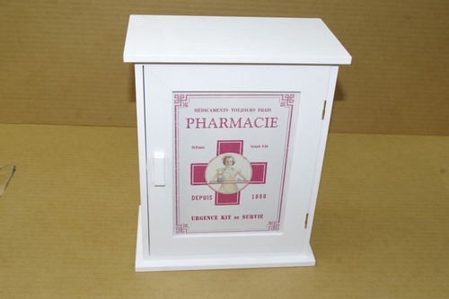 Pharmacie maison armoire - pharmacie,