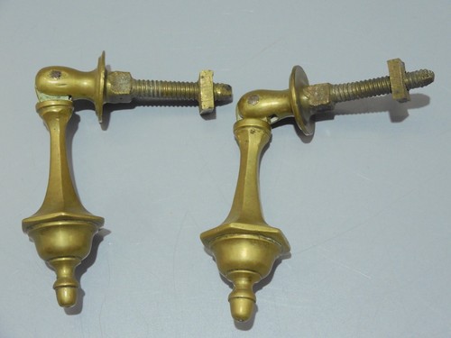 Anciennes poignees bronze - -2,