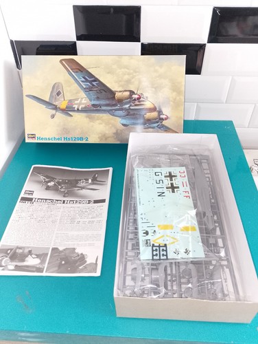 01042 maquette avion 48 - maquette, 1/48