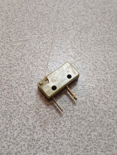 Xcg54 81z1 contacteur - xcg54-81z1,