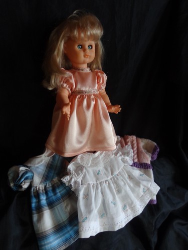 Belle poupee avec - poupee, m&t