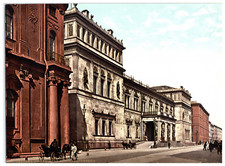 Russia, St. Petersburg, Regimental Barracks, Photochromic Bodyguard, 