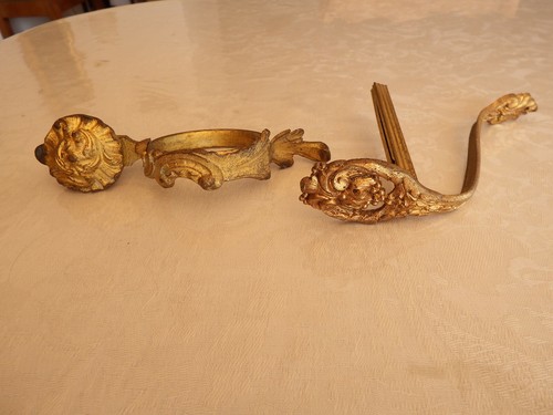 Ancien cache piton bronze - ancien, cache-piton