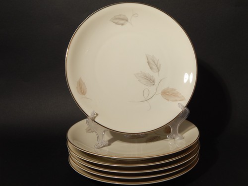 Antique service table plat - 6,