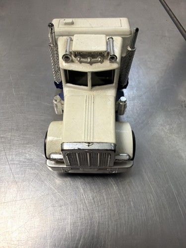 Voiture miniature matchbox - miniature,