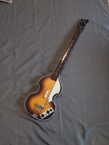 Rockband harmonix hofner - harmonix,