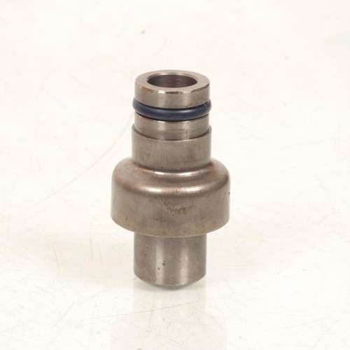 Pièce moteur diverse - , origine