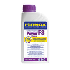 Liquide anti-boues et dépôts