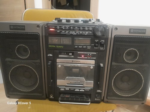 Boombox hitachi trk 9150e - boombox, trk-9150e