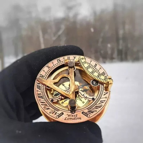 Boussole laiton style - , ancien