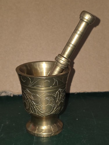 Ancien mortier pilon - mortier,