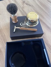 Coffret De Rasage Homme -blaireau Poils Naturels, Bol Et Rasoir .  Neuf