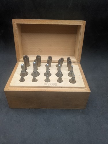 Jeu ancien endouilloirs - ancien, d’endouilloirs