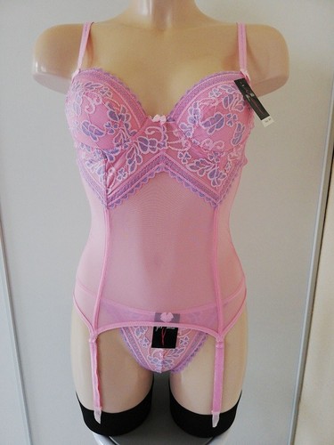 Guepiere femme avec string - guepiere,