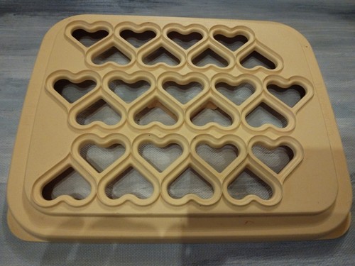 Tupperware plaque raviolis - plaque,