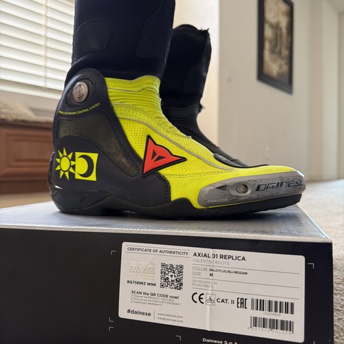 Dainese axial boots 11 - axial, d1