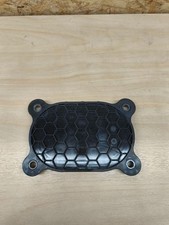 Land Rover Defender 2024