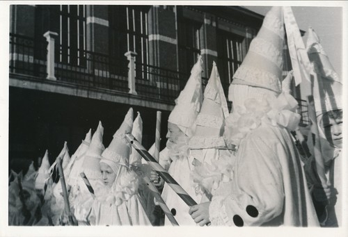 Binche 1950 fête des - -,