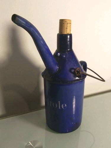 Bidon pétrole bouilloire - bidon, pÉtrole/bouilloire