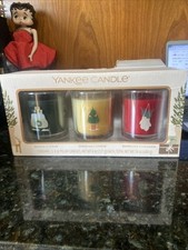 Yankee Candle Holiday Gift Set of 3 Peace Love Joy 8 oz Pillar Candles Christmas