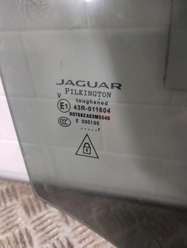 Vitre arriere droit jaguar - vitre,
