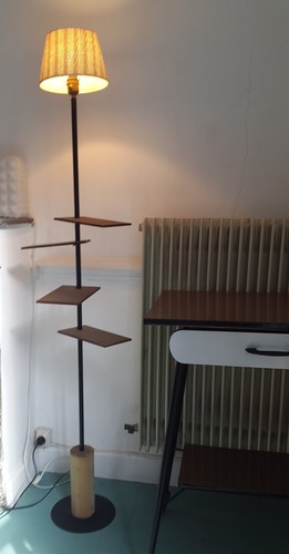 Lampadaire vintage graphique