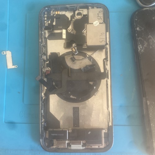 Iphone pro sans - 13,