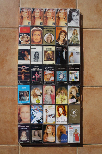 Dalida cassettes - 35,