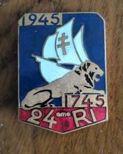 Insigne 24° RI 1945 Régiment Infanterie / Arthus Bertrand /FF96