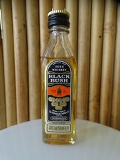 mignonnette Irish Whiskey BLACK BUSH Bushmills Whisky Irlande bouteille en verre
