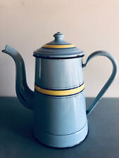 Ancienne cafetière en tôle émaillée, décor beu et jaune, vintage, verseuse métal