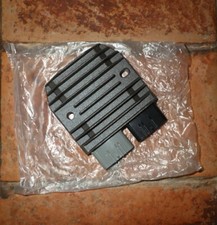 Regulateur Yamaha - 1700 MT01