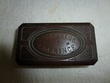 ANCIENNE BOITE A TIMBRES EN