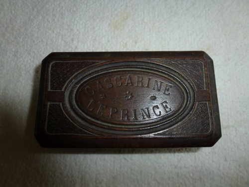 Ancienne boite timbres - a, en