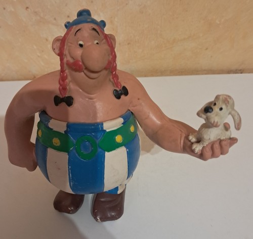 Uderzo figurine plastique - uderzo, .