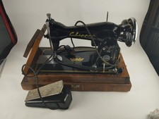 ancienne machine à coudre