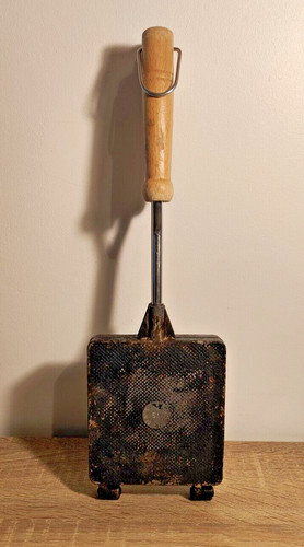 Ancien gaufrier en métal - 🧇,