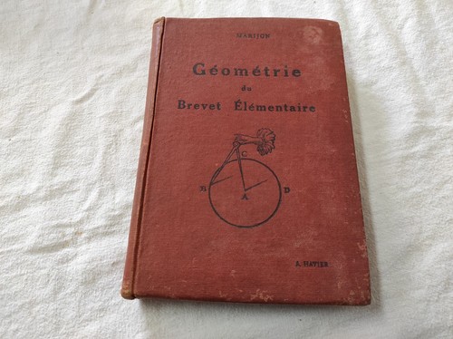 Livre scolaire géométrie - livre,