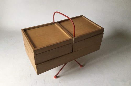 Travailleuse bois design - en,