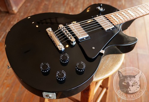Guitare électrique - (gibson),