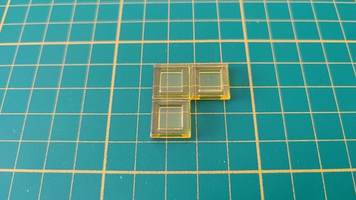 Polyominos jaune triominos - , en