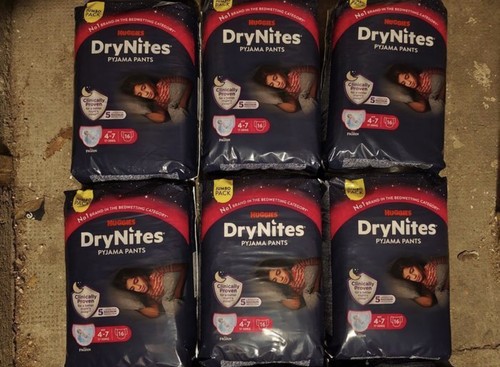 Neuf lot 6 huggies - neuf,
