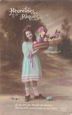 CP PAQUES PETITE FILLE ELEGANTE PANIER OEUFS COLORES FLEURS - 53681