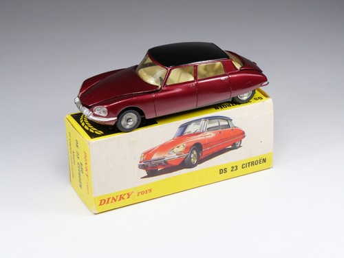 Dinky toys france - dinky, (spain)