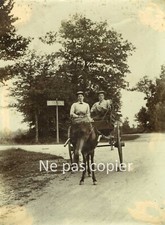 Two women circa 1890 in a horse-drawn carriage + 2 photos Enghien