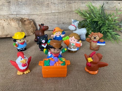 726 lot 10 figurines - 726⚜️,