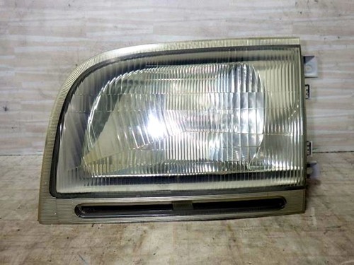 Phare daihatsu authentique - lh,