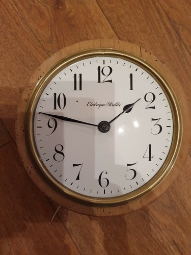 Horloge brillie fonctionne - horloge,